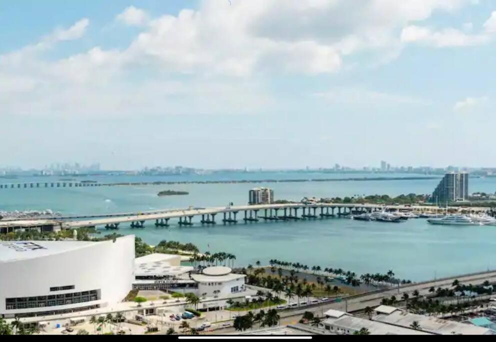 Breathtaking 1Br In The Heart Miami Apartman Kültér fotó