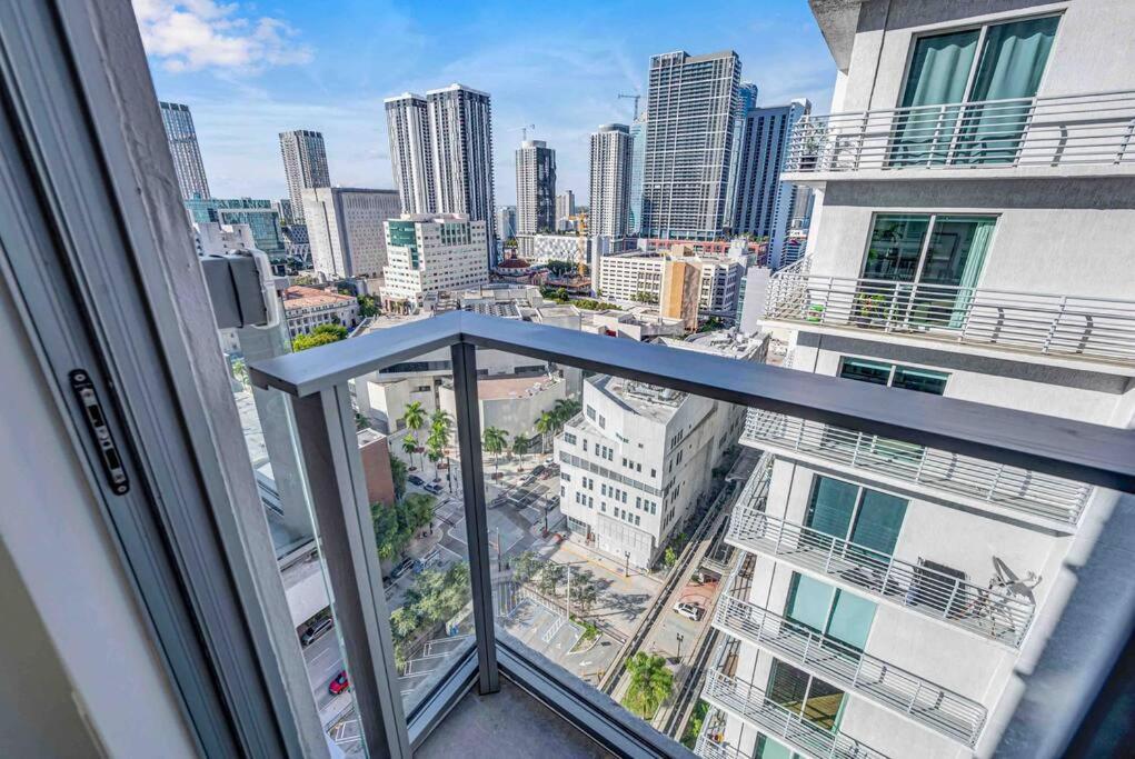 Breathtaking 1Br In The Heart Miami Apartman Kültér fotó